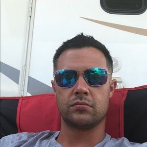 Meet your Posher, Joey